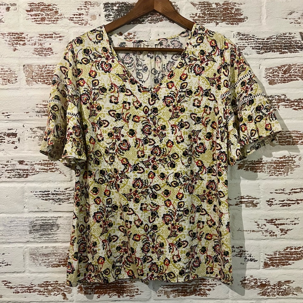 EST 1946 Floral Blouse Short Sleeve Rayon  Size M